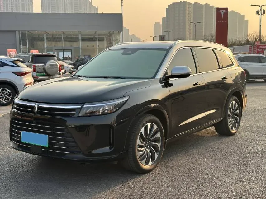 2024 AITO AITO M7 1.5T 152HP L4 REEV 42KWH,autocango,china used car exporter,china ev exporter,chinese used car exporter,chinese used ev exporter