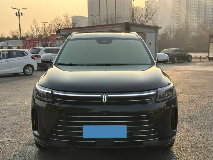 2024 AITO AITO M7 1.5T 152HP L4 REEV 42KWH,autocango,china used car exporter,china ev exporter,chinese used car exporter,chinese used ev exporter