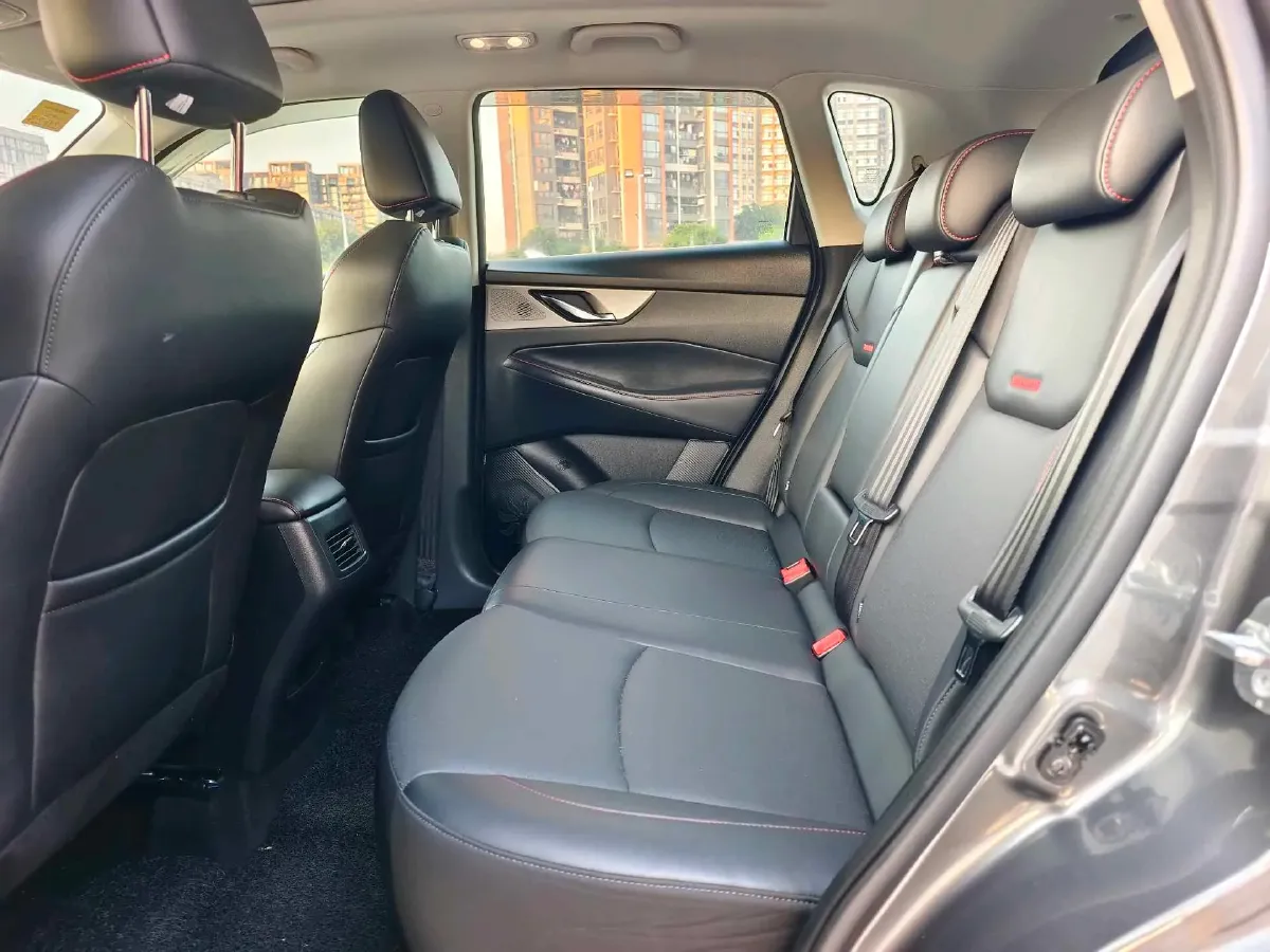 2021 ChangAn CS35 Plus 1.4T 160HP L4 7DCT,autocango,china used car exporter,china ev exporter,chinese used car exporter,chinese used ev exporter