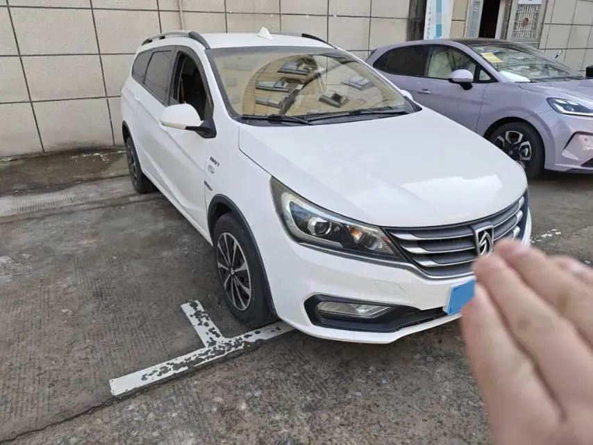 2019 Golden Dragon New Era Sea Lion 2.0L 102HP L4 5MT,autocango,china used car exporter,china ev exporter,chinese used car exporter,chinese used ev exporter