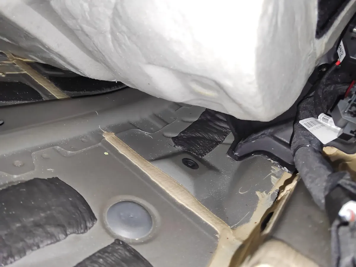 2024 HongQi H5 1.5T 169HP L4 7DCT,autocango,china used car exporter,china ev exporter,chinese used car exporter,chinese used ev exporter