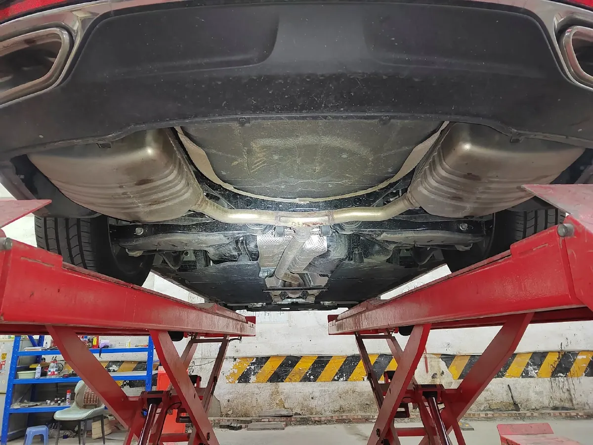 2024 HongQi H5 1.5T 169HP L4 7DCT,autocango,china used car exporter,china ev exporter,chinese used car exporter,chinese used ev exporter