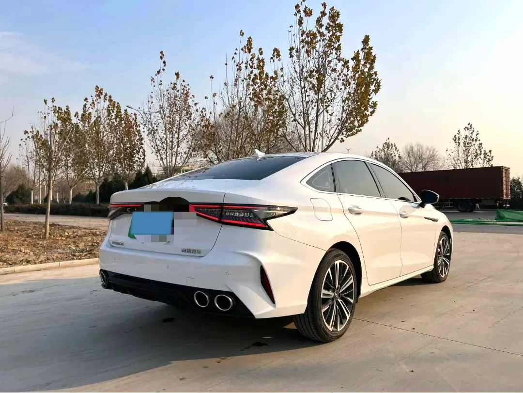 2025 Chery Arrizo 8 1.6T 197HP L4 7DCT,autocango,china used car exporter,china ev exporter,chinese used car exporter,chinese used ev exporter