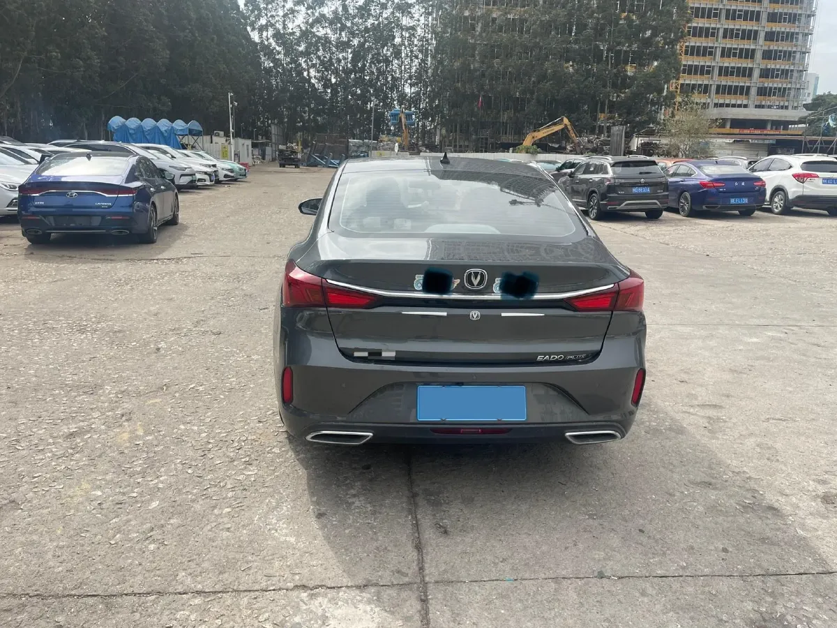 2022 ChangAn Eado 1.6L 128HP L4 CVT,autocango,china used car exporter,china ev exporter,chinese used car exporter,chinese used ev exporter