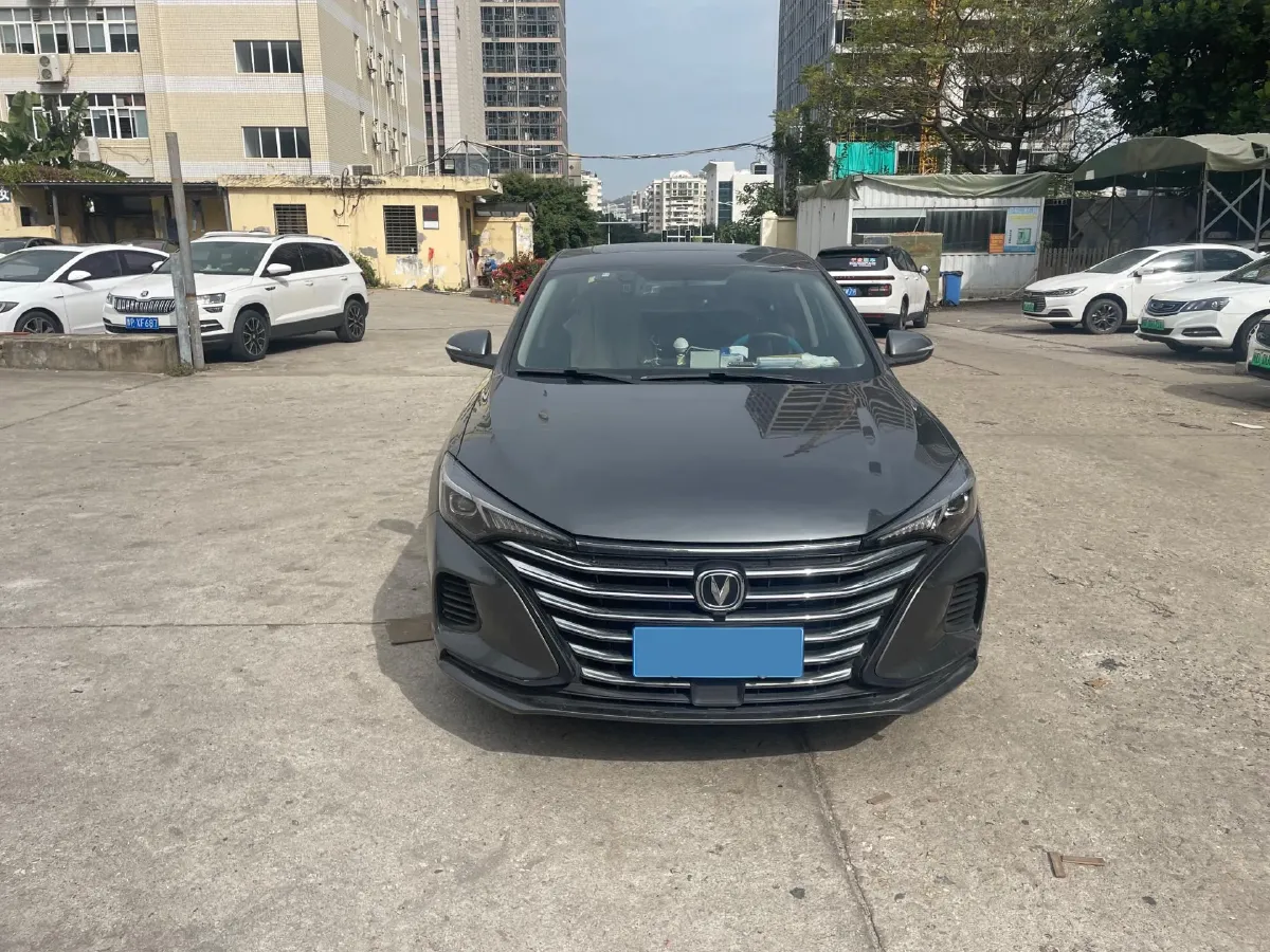 2022 ChangAn Eado 1.6L 128HP L4 CVT,autocango,china used car exporter,china ev exporter,chinese used car exporter,chinese used ev exporter