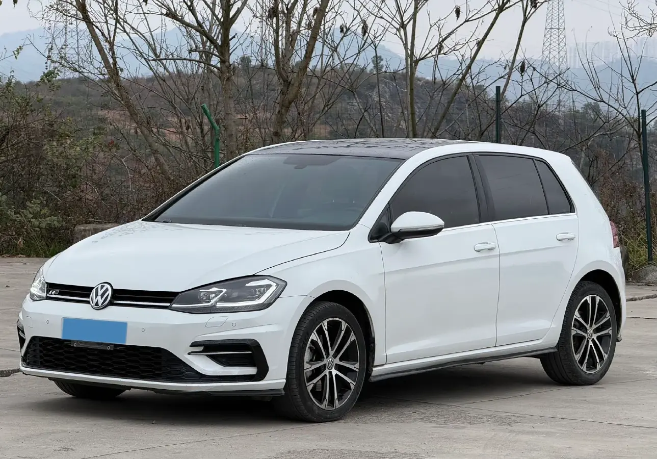 2018 Volkswagen Golf 1.4T 150HP L4 7DCT
