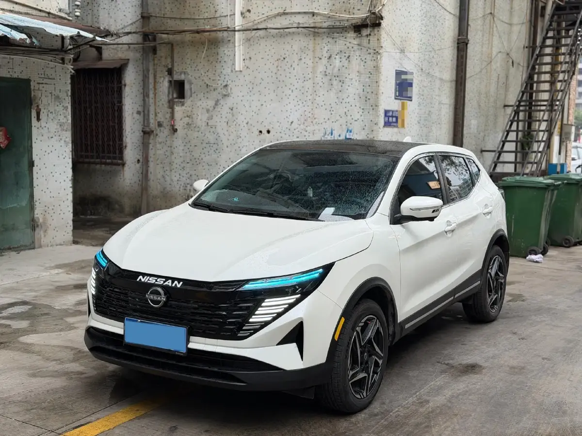 2025 Nissan Qashqai 2.0L 151HP L4 CVT