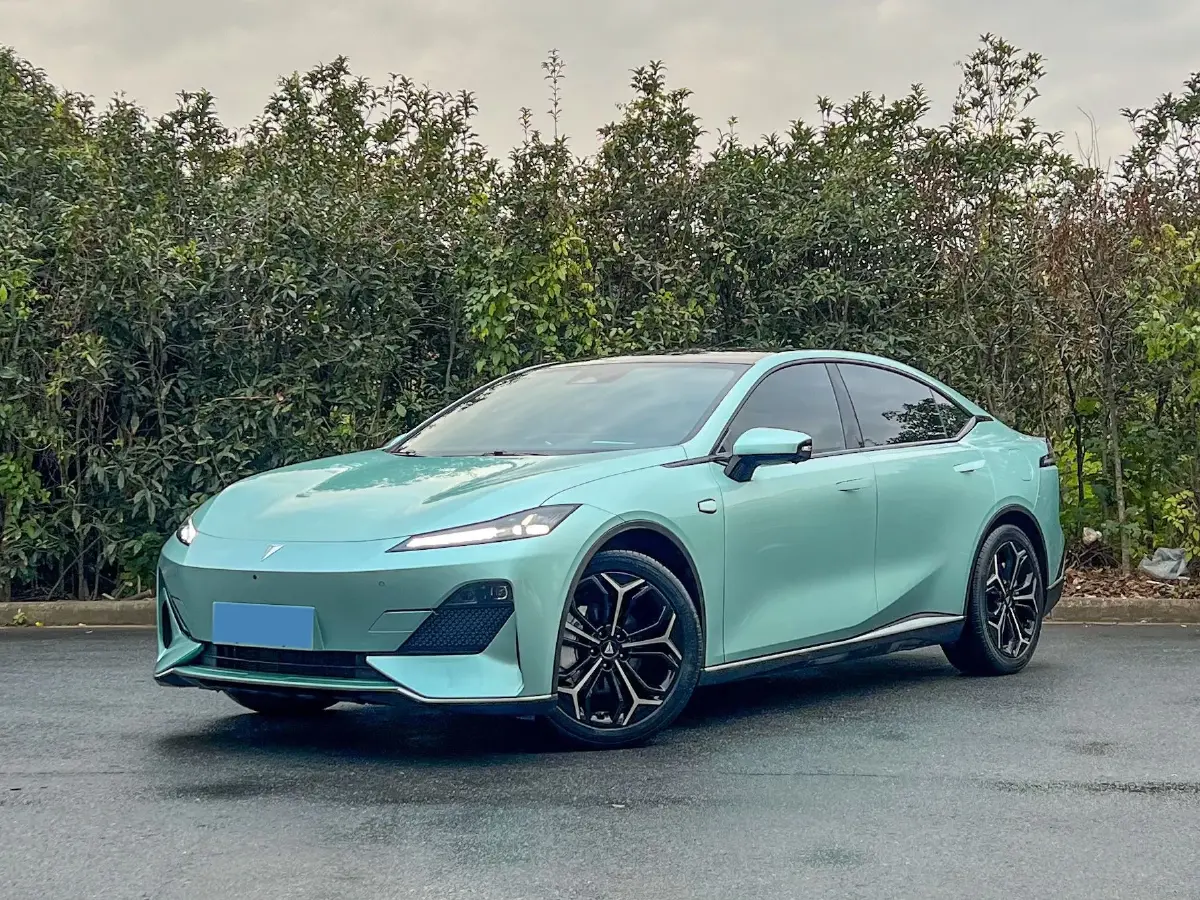 2023 Deepal SL03 1.5L 95HP L4 REEV 28.39KWH