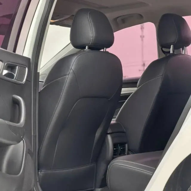 2017 Roewe i6 1.0T 125HP L3 2AT PHEV,autocango,china used car exporter,china ev exporter,chinese used car exporter,chinese used ev exporter