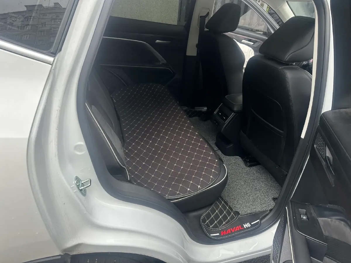 2021 Haval H6 1.5T 150HP L4 7DCT,autocango,china used car exporter,china ev exporter,chinese used car exporter,chinese used ev exporter