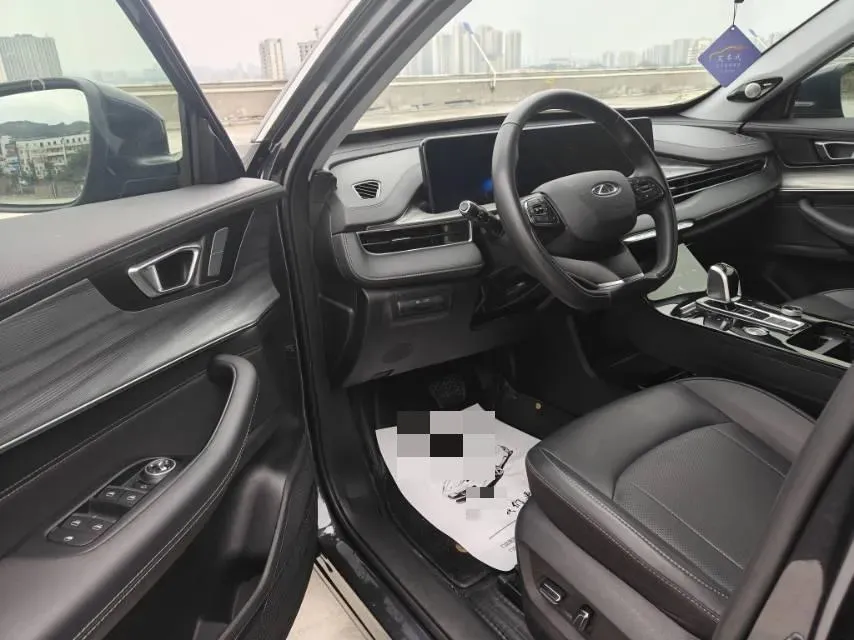 2022 Chery Tiggo 8 Plus 1.6T 197HP L4 7DCT,autocango,china used car exporter,china ev exporter,chinese used car exporter,chinese used ev exporter