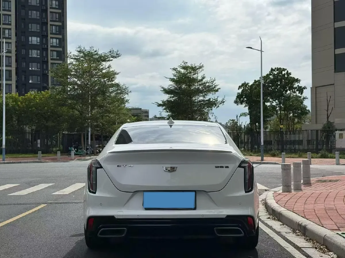 2021 Cadillac CT4 2.0T 237HP L4 8AT,autocango,china used car exporter,china ev exporter,chinese used car exporter,chinese used ev exporter