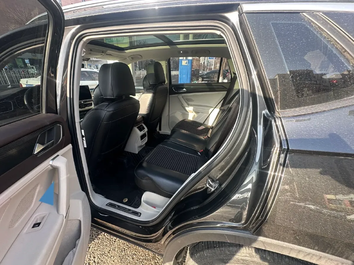 2023 Volkswagen Tayron 1.4T 150HP L4 7DCT,autocango,china used car exporter,china ev exporter,chinese used car exporter,chinese used ev exporter