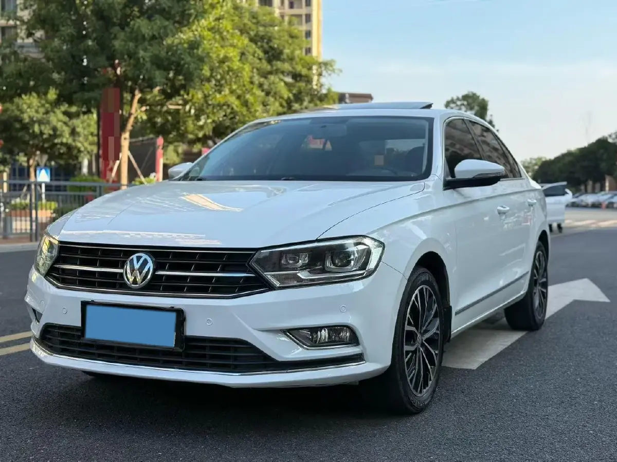 2018 Volkswagen Bora 1.5L 110HP L4 6AT