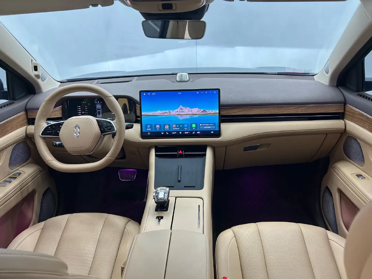 2024 Ford Transit 2.0T 143HP L4 9AT,autocango,china used car exporter,china ev exporter,chinese used car exporter,chinese used ev exporter