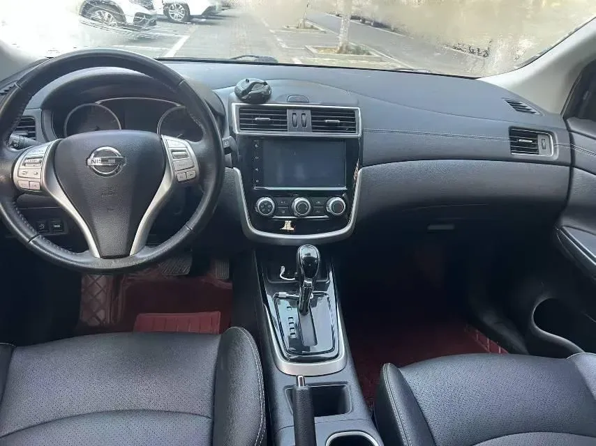 2021 Nissan Tiida 1.6L 122HP L4 CVT,autocango,china used car exporter,china ev exporter,chinese used car exporter,chinese used ev exporter