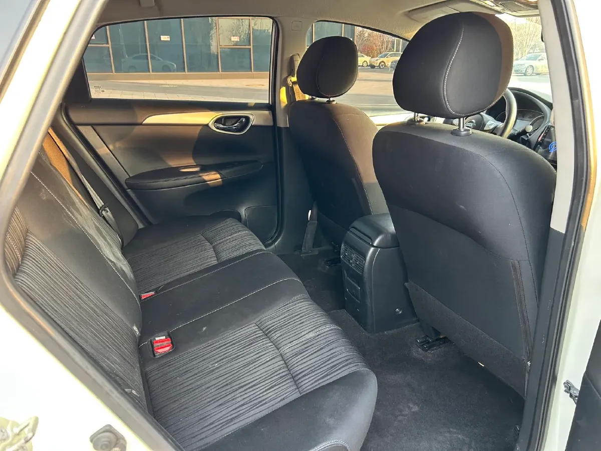 2021 Nissan Sylphy 1.6L 122HP L4 CVT,autocango,china used car exporter,china ev exporter,chinese used car exporter,chinese used ev exporter