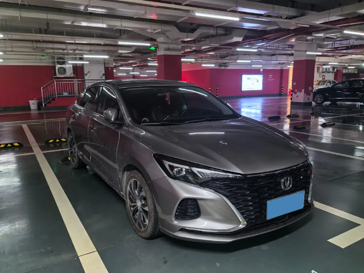 2021 ChangAn Eado 1.4T 160HP L4 7DCT,autocango,china used car exporter,china ev exporter,chinese used car exporter,chinese used ev exporter