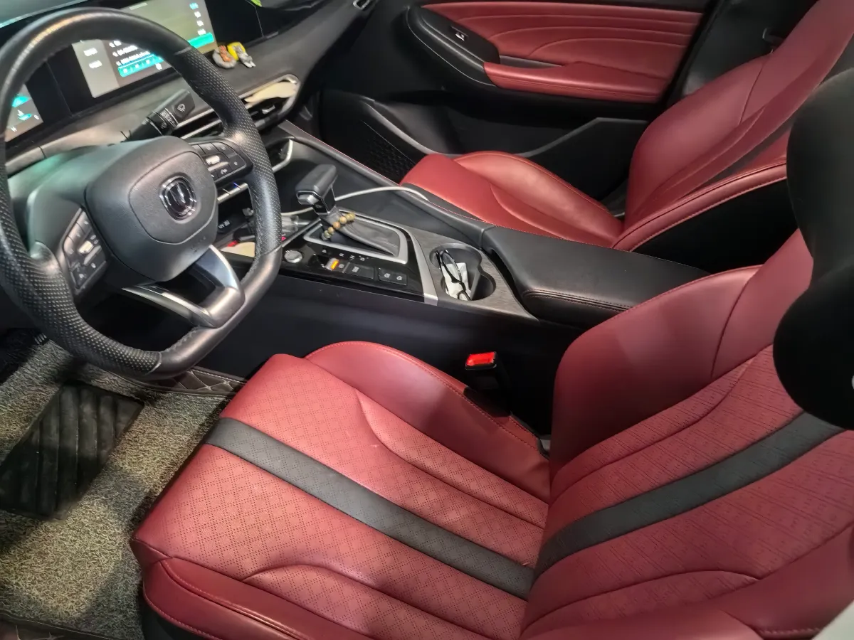 2021 ChangAn Eado 1.4T 160HP L4 7DCT,autocango,china used car exporter,china ev exporter,chinese used car exporter,chinese used ev exporter