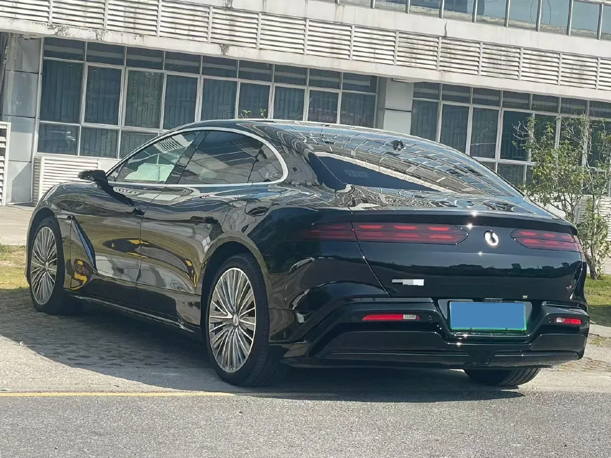 2024 Denza DenzaZ9 2.0T 207HP L4 E-CVT PHEV 38.5KWH,autocango,china used car exporter,china ev exporter,chinese used car exporter,chinese used ev exporter