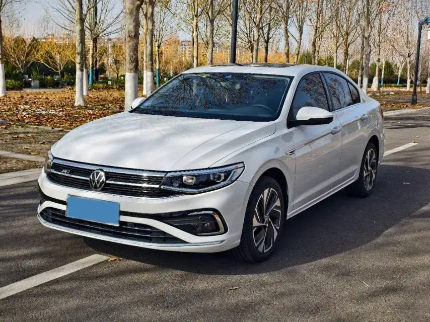 2023 Volkswagen Bora 1.4T 150HP L4 7DCT