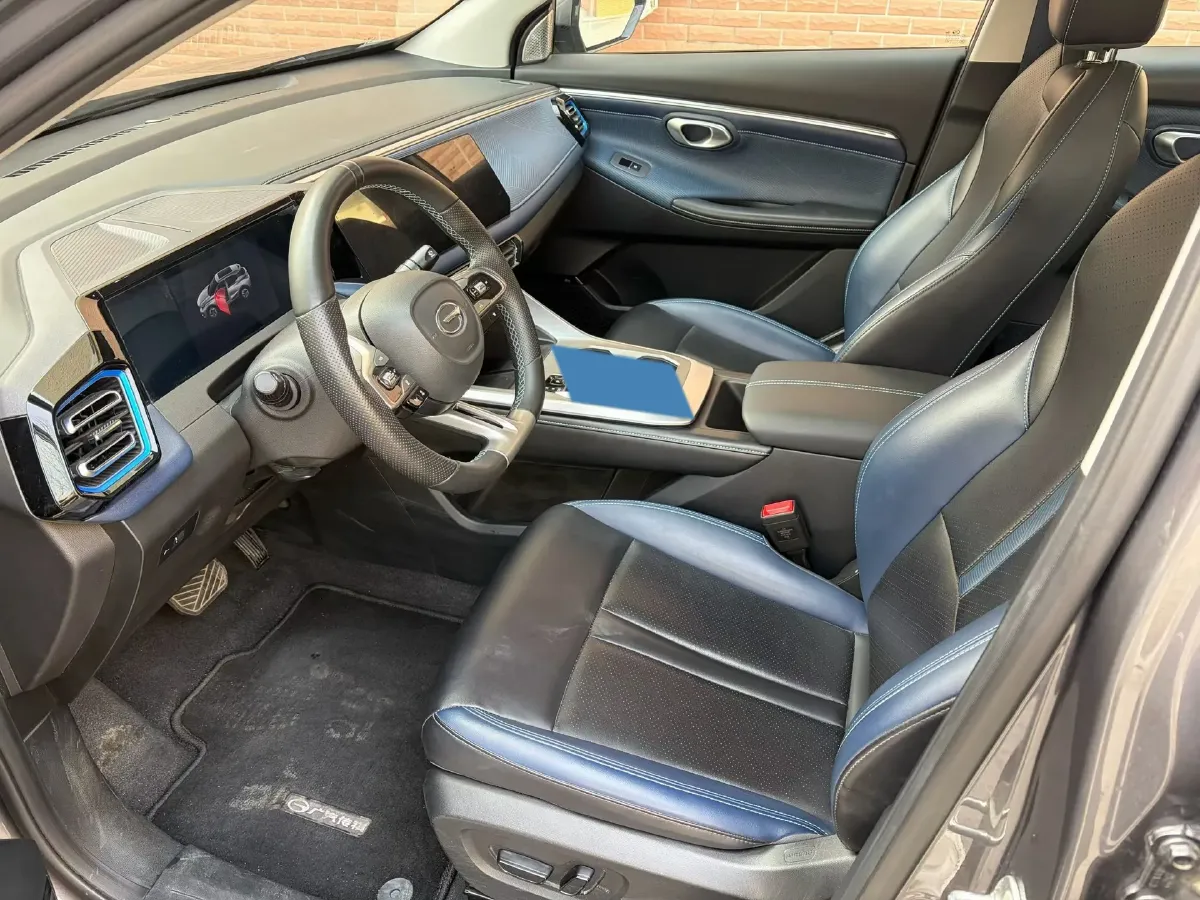 2023 GAC Trumpchi GS3 1.5T 177HP L4 7DCT,autocango,china used car exporter,china ev exporter,chinese used car exporter,chinese used ev exporter