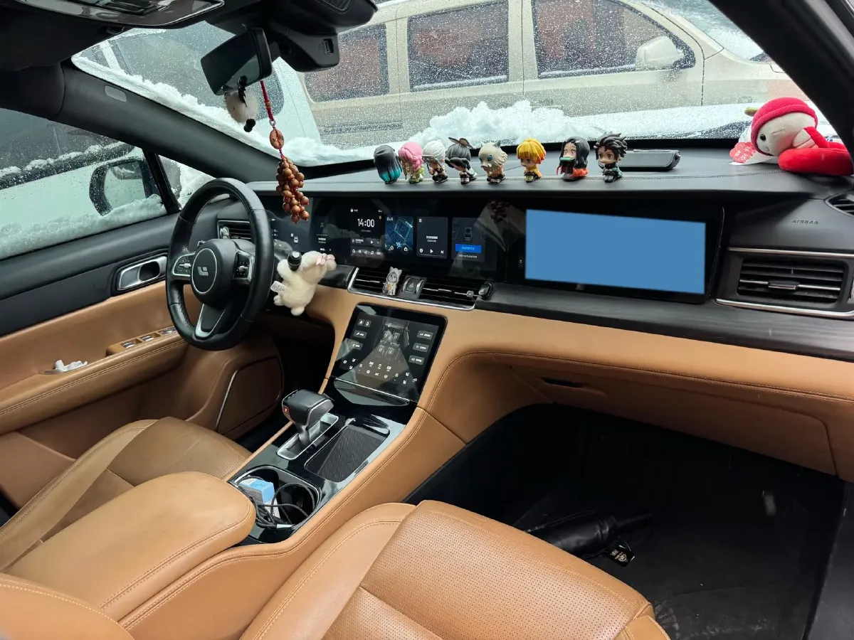 2021 Li ONE Range Extended 131HP REEV 40.5KWH,autocango,china used car exporter,china ev exporter,chinese used car exporter,chinese used ev exporter