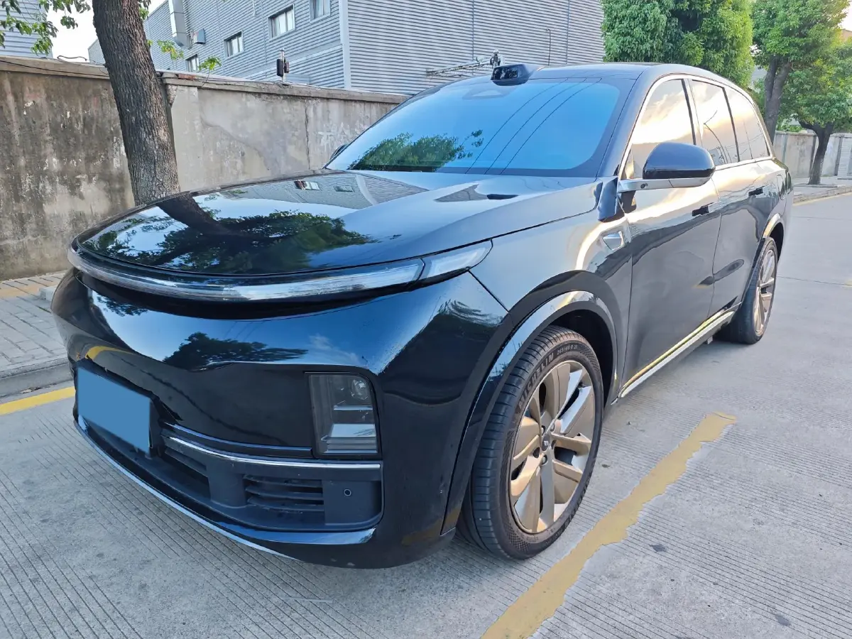 2024 Ford Bronco 2.3T 275HP L4 10AT