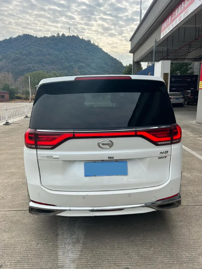 2021 GAC Trumpchi M8 2.0T 252HP L4 8AT,autocango,china used car exporter,china ev exporter,chinese used car exporter,chinese used ev exporter