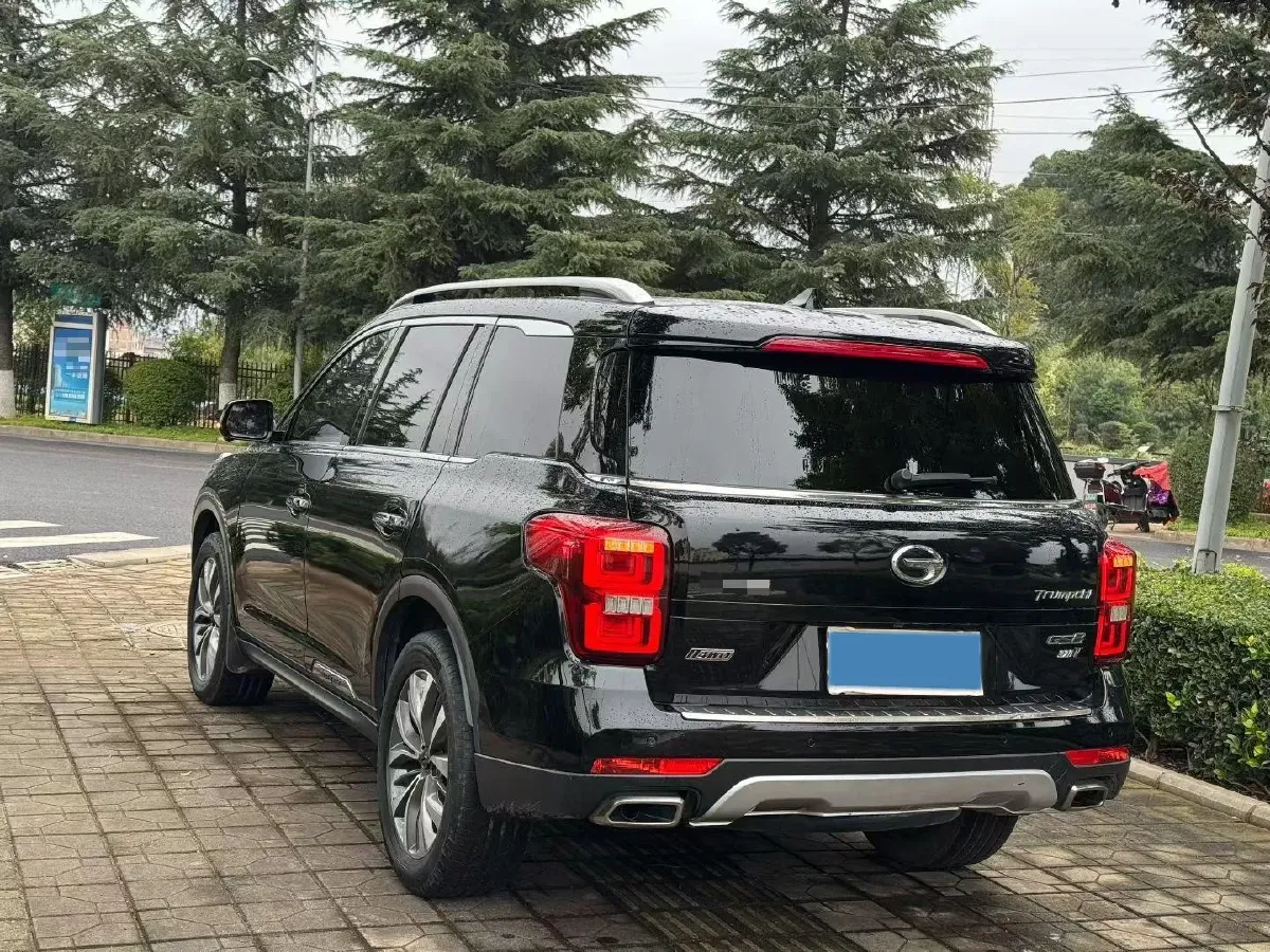 2017 GAC Trumpchi GS8 2.0T 201HP L4 6AT,autocango,china used car exporter,china ev exporter,chinese used car exporter,chinese used ev exporter