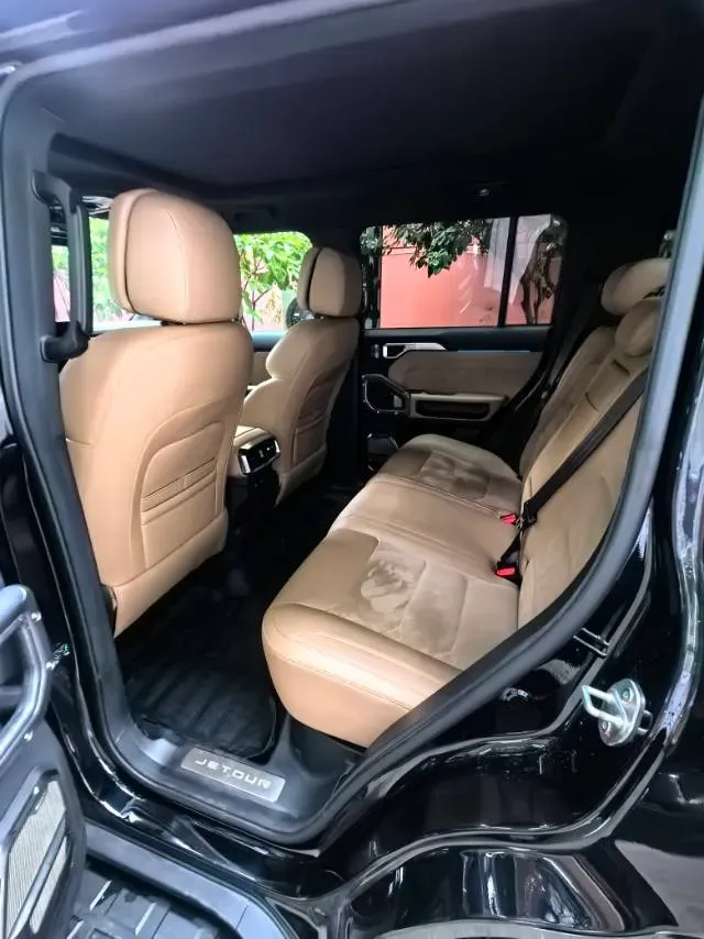 2023 Jetour Traveller 2.0T 254HP L4 8AT,autocango,china used car exporter,china ev exporter,chinese used car exporter,chinese used ev exporter