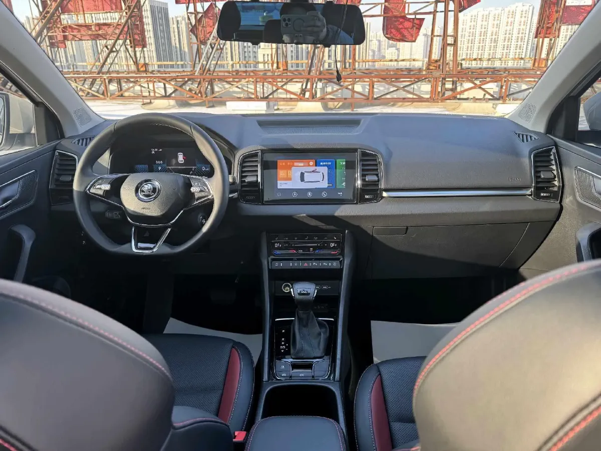 2022 Skoda Karoq 1.4T 150HP L4 7DCT,autocango,china used car exporter,china ev exporter,chinese used car exporter,chinese used ev exporter