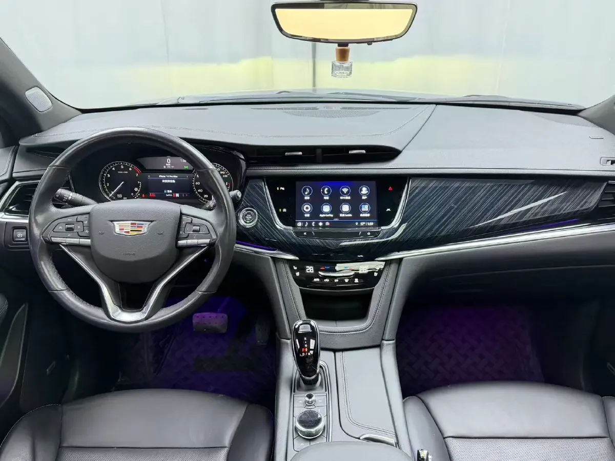 2022 Cadillac XT6 2.0T 237HP L4 9AT,autocango,china used car exporter,china ev exporter,chinese used car exporter,chinese used ev exporter