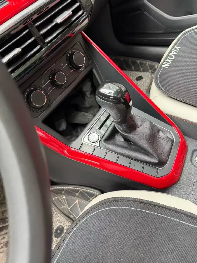 2021 Haval H6 1.5T 169HP L4 7DCT,autocango,china used car exporter,china ev exporter,chinese used car exporter,chinese used ev exporter