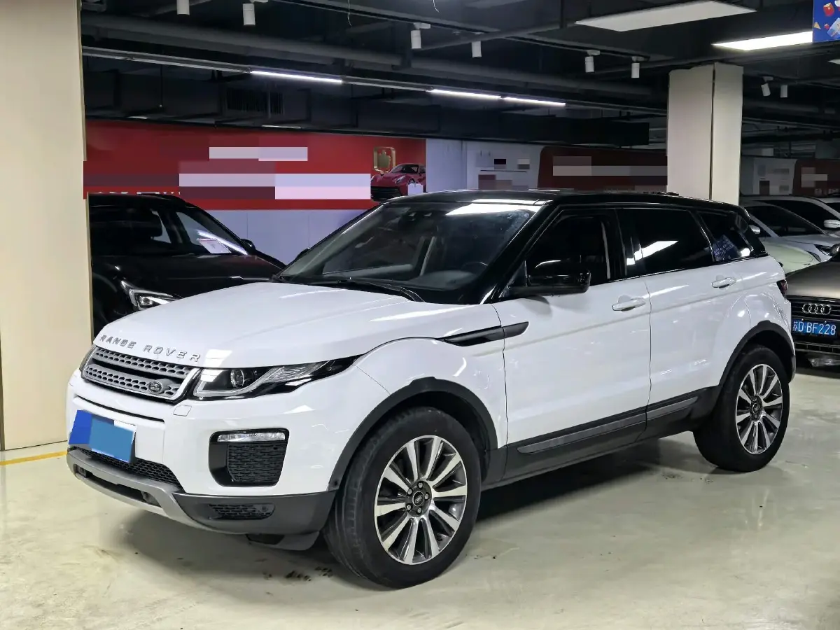 2018 Land Rover Range Rover Evoque 2.0T 241HP L4 9AT 2018 Land Rover Range Rover Evoque 2.0T 241HP L4 9AT