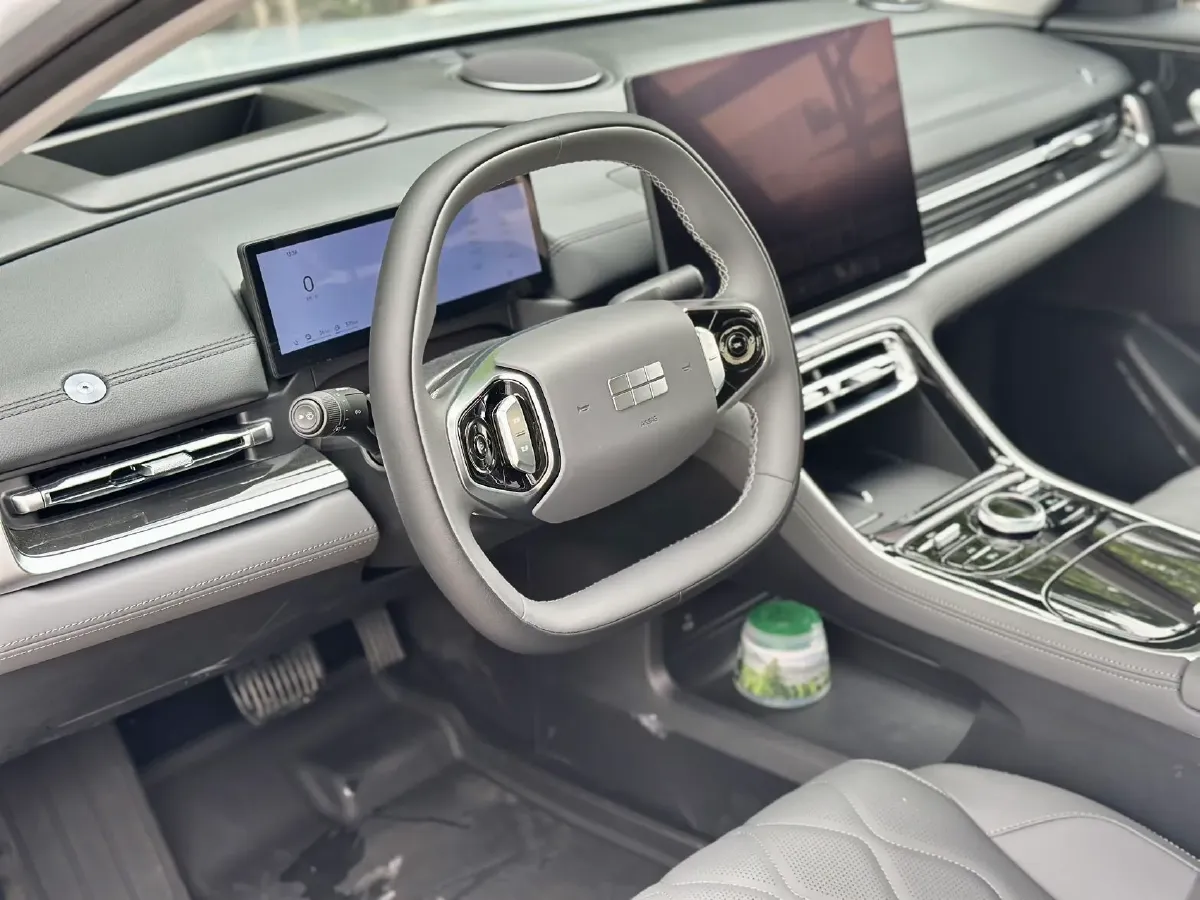 2025 Geely Galaxy Starshine 8 1.5L 112HP L4 1DHT PHEV,autocango,china used car exporter,china ev exporter,chinese used car exporter,chinese used ev exporter