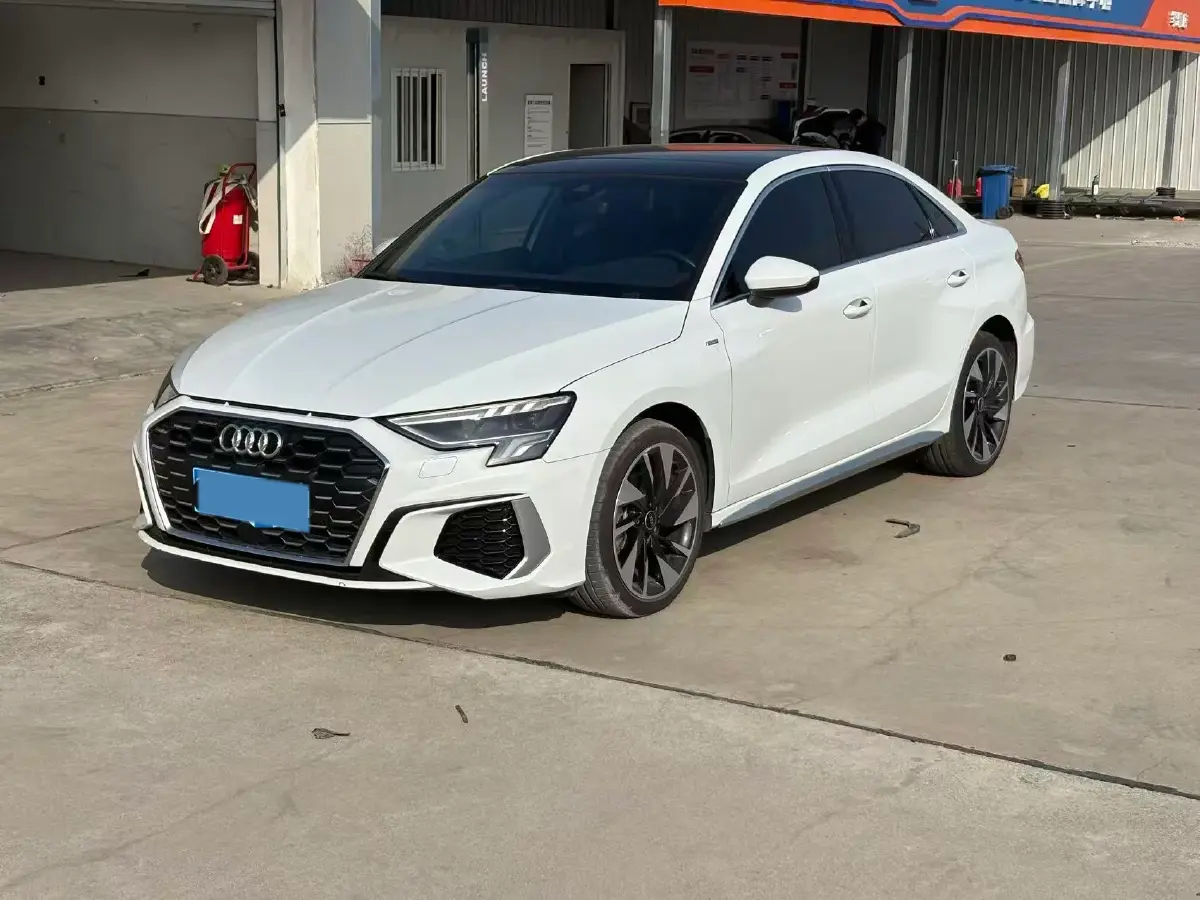 2023 Audi A3 1.4T 150HP L4 7DCT