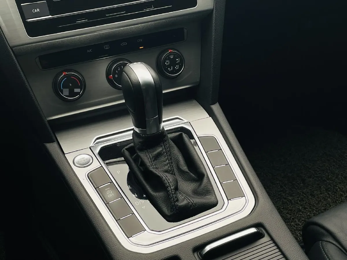 2018 Volkswagen Magotan 1.4T 150HP L4 7DCT,autocango,china used car exporter,china ev exporter,chinese used car exporter,chinese used ev exporter