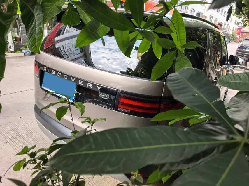 2023 Land Rover Discovery 3.0T 360HP L6 8AT,autocango,china used car exporter,china ev exporter,chinese used car exporter,chinese used ev exporter