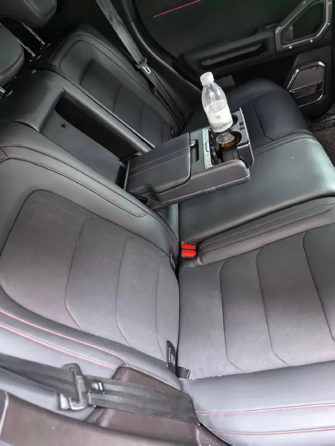 2023 Jetour Traveller 2.0T 254HP L4 8AT,autocango,china used car exporter,china ev exporter,chinese used car exporter,chinese used ev exporter