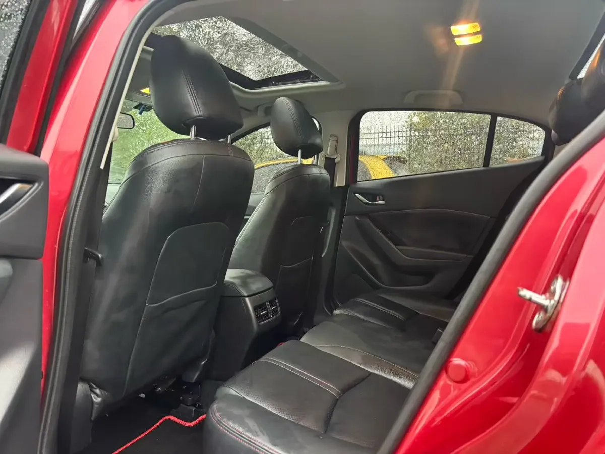 2017 Mazda 3 Axela 1.5L 117HP L4 6AT,autocango,china used car exporter,china ev exporter,chinese used car exporter,chinese used ev exporter