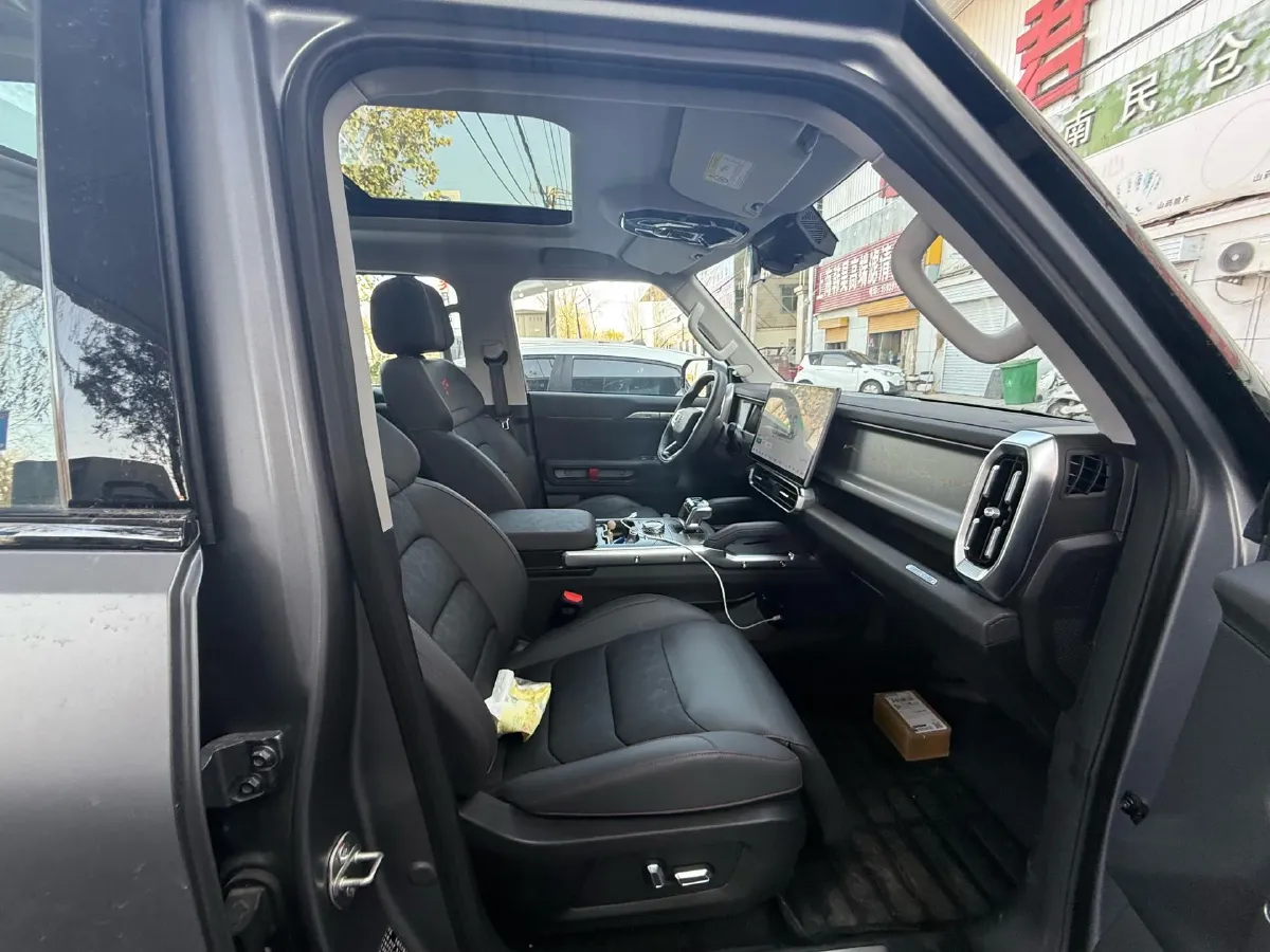 2024 Jetour ShanHai TravellerC-DM 1.5T 156HP L4 3DHT PHEV 26.7KWH,autocango,china used car exporter,china ev exporter,chinese used car exporter,chinese used ev exporter