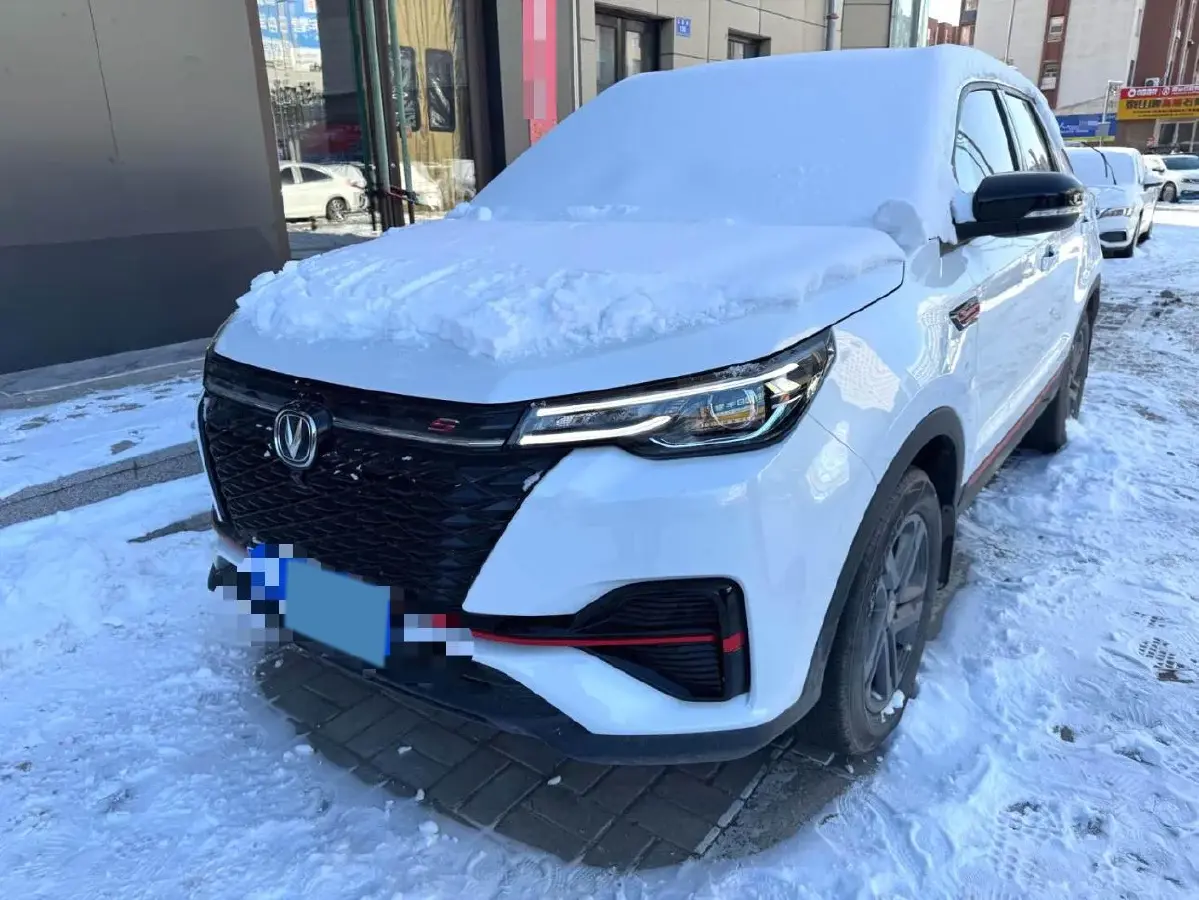 2022 ChangAn CS55 Plus 1.5T 180HP L4 6MT
