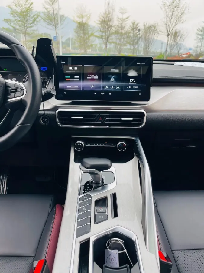 2021 Geely Coolray 1.4T 141HP L4 6DCT,autocango,china used car exporter,china ev exporter,chinese used car exporter,chinese used ev exporter