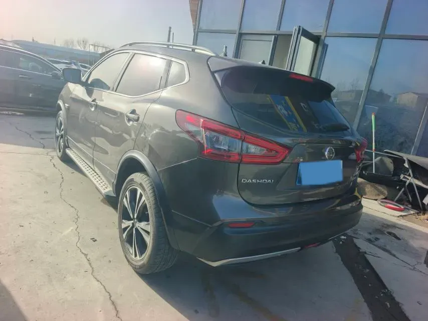 2021 Nissan Qashqai 2.0L 151HP L4 CVT,autocango,china used car exporter,china ev exporter,chinese used car exporter,chinese used ev exporter