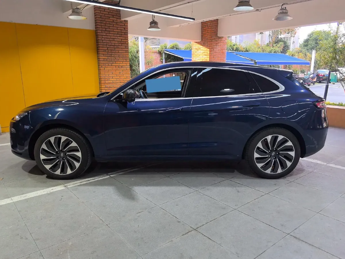 2022 AITO AITO M5 Range Extended 125HP REEV 40KWH,autocango,china used car exporter,china ev exporter,chinese used car exporter,chinese used ev exporter