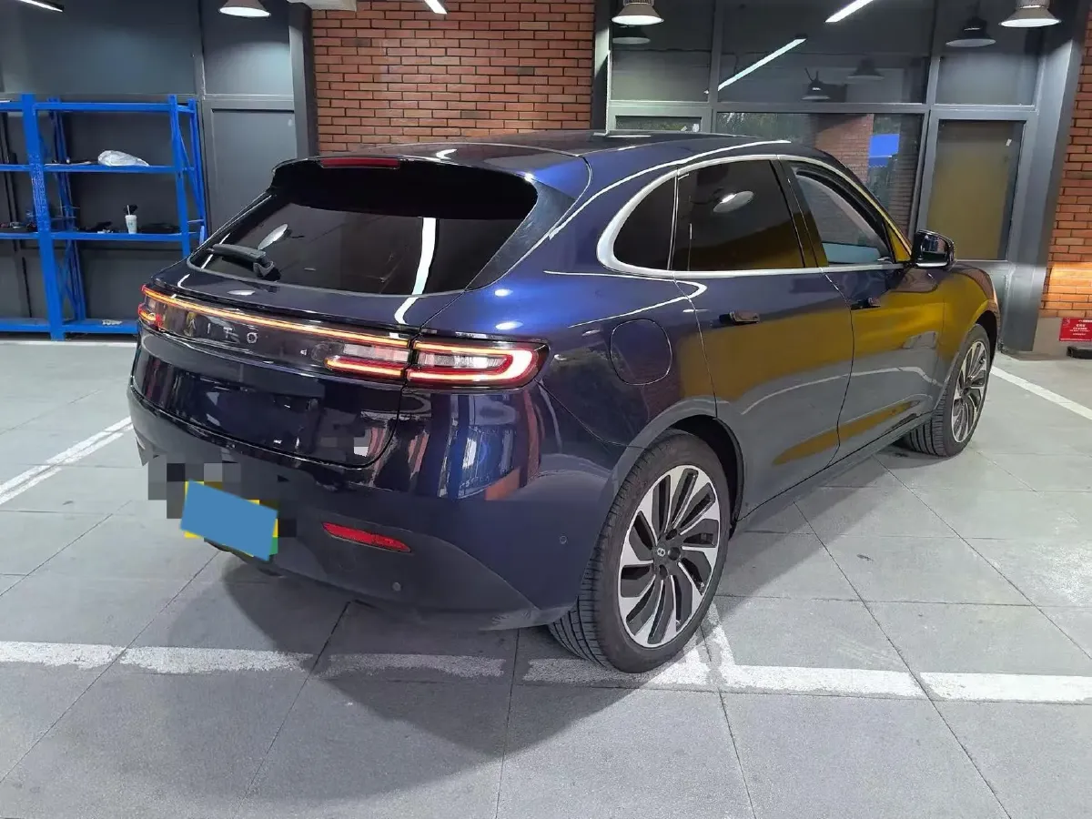 2022 AITO AITO M5 Range Extended 125HP REEV 40KWH,autocango,china used car exporter,china ev exporter,chinese used car exporter,chinese used ev exporter
