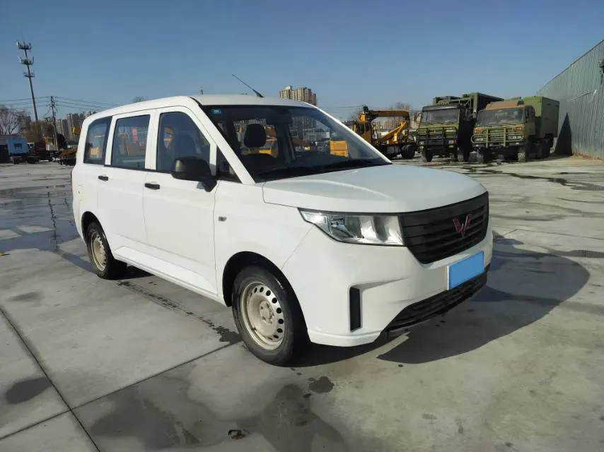 2019 Venucia M50V 1.5L 112HP L4 5MT,autocango,china used car exporter,china ev exporter,chinese used car exporter,chinese used ev exporter