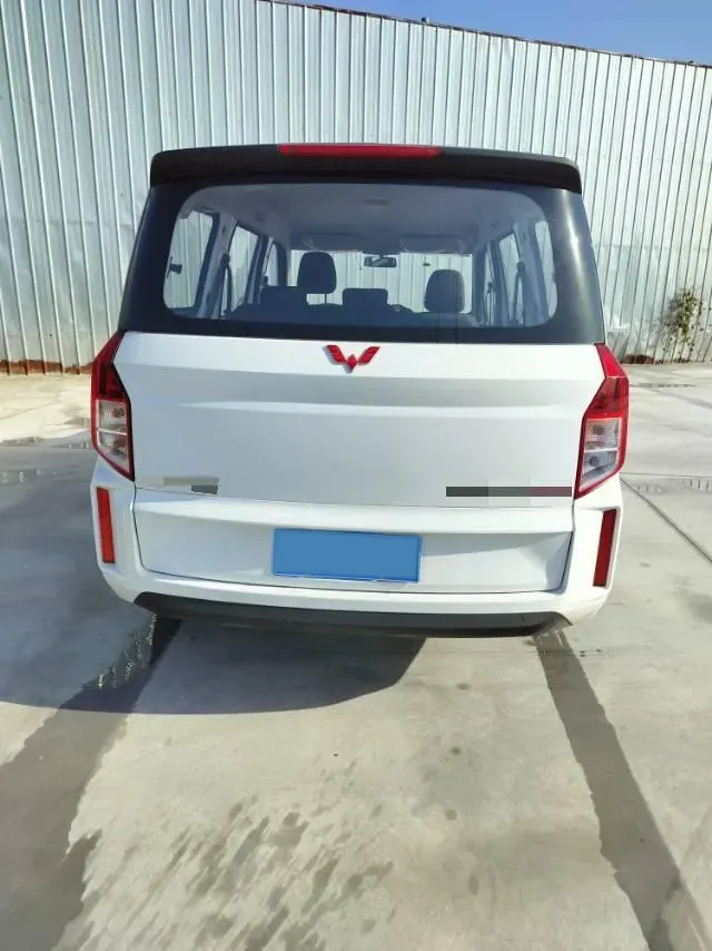 2019 Venucia M50V 1.5L 112HP L4 5MT,autocango,china used car exporter,china ev exporter,chinese used car exporter,chinese used ev exporter