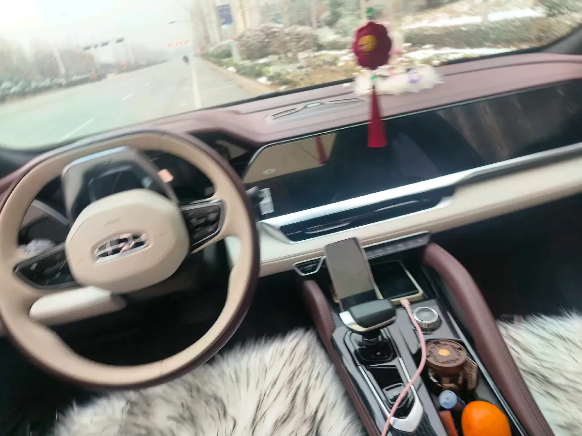 2021 Geely Monjaro 2.0T 218HP L4 7DCT,autocango,china used car exporter,china ev exporter,chinese used car exporter,chinese used ev exporter